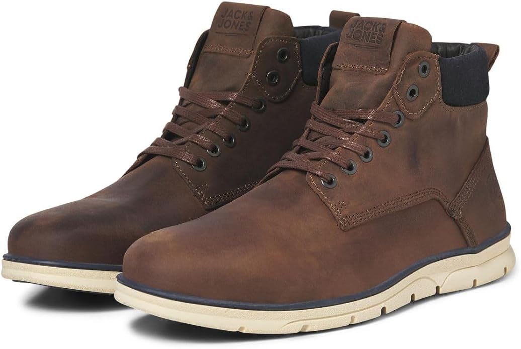 حذاء بوت للرجال